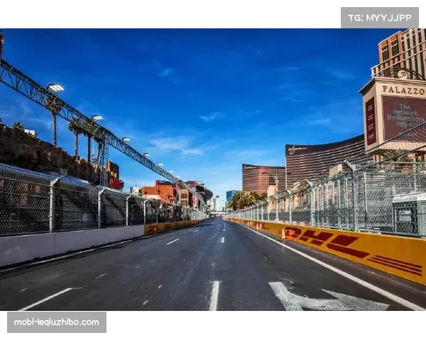 拉斯维加斯街道赛道德国设计 融合夜间景观与高速挑战